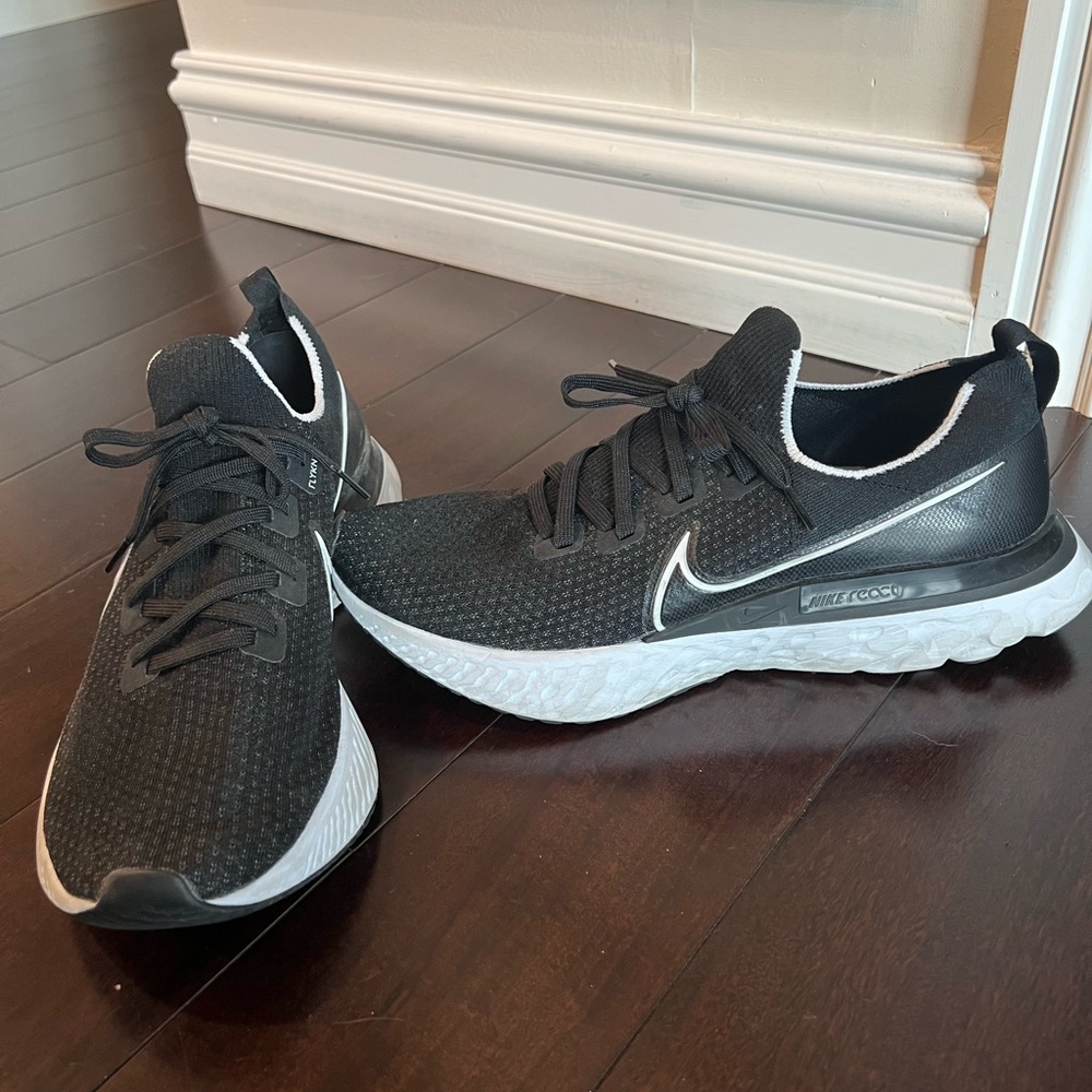 Nike React Infinity React Flyknit
